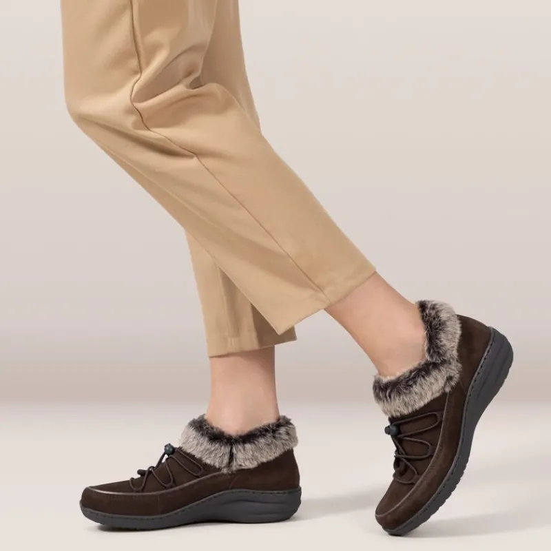 Aetrex Chrissy Arch Support Slip-On