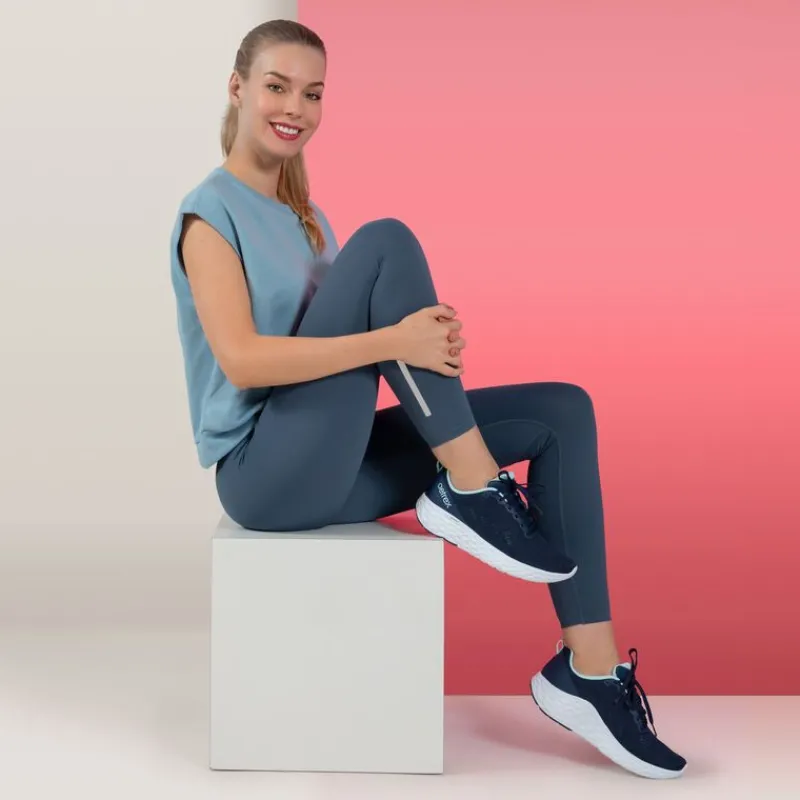 Aetrex Danika Arch Support Sneaker