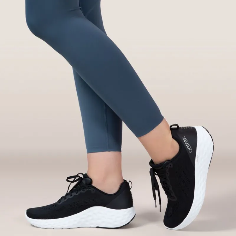 Aetrex Danika Arch Support Sneaker