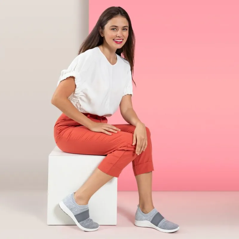 Aetrex Demi Arch Support Sneaker