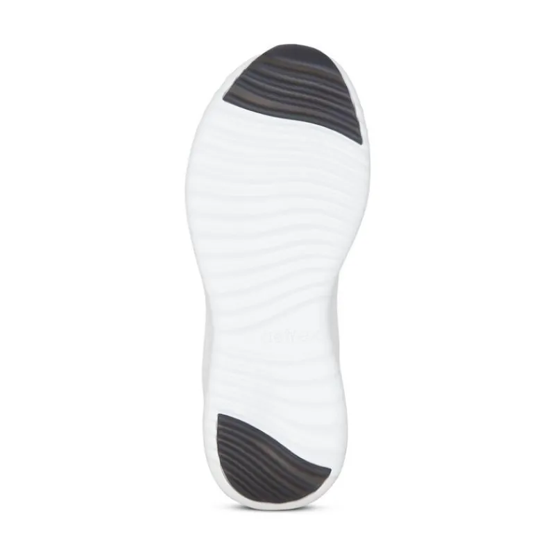 Aetrex Emery Arch Support Sneaker