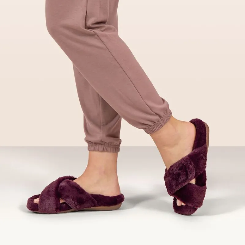Aetrex Penelope Adjustable Faux Fur Slippers
